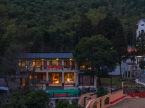 Hangzhou Baizhang Yunshang Sixi Homestay (Jingshan Branch) Hotels near Luniao Mountain