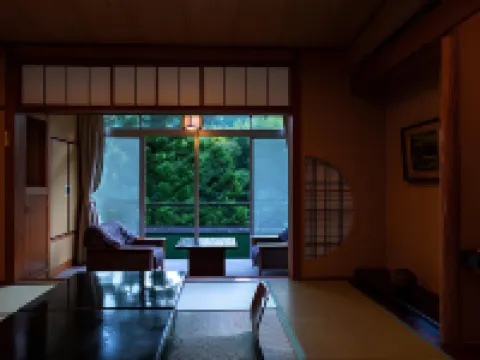 奥三河・湯谷温泉  湯の風 HAZU 新城のホテル