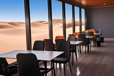 Northwest Wind · Desert Hostel Cluster Hotel Отели рядом с достопримечательностью «Desert Escalator»