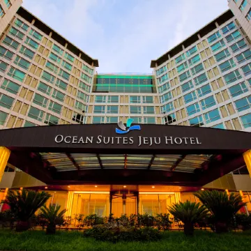 Ocean Suites Jeju Hotel Отели рядом с достопримечательностью «Храм Самсонхёль»