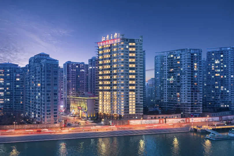 Vienna International Hotel (Dandong Jiangjing Zhidu)