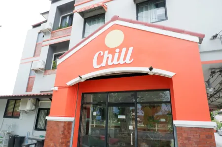 Chill @ Phetchaburi Отели в г. Пхетчабури