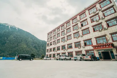 Bomi yuhai Hotel