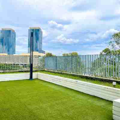 Midvalley Southkey Mosaic Suite by Nest Home Hotel Exterior