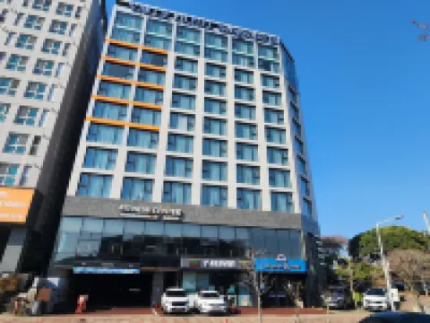 โรงแรมซ็อกวิโพ เจเอส โรงแรมในซอกวีโพ