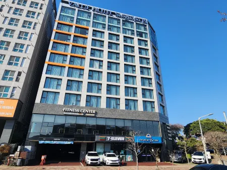 Seogwipo JS Hotel