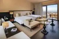 Qingdao Laoshan Yue Matchic Resort · TaoHuaWu