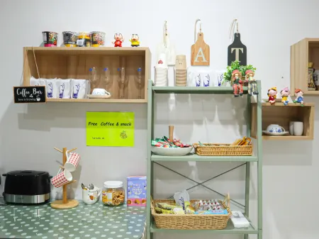 A Little NAP Hometel Отели рядом с достопримечательностью «Magic Museum HatYai Thailand»