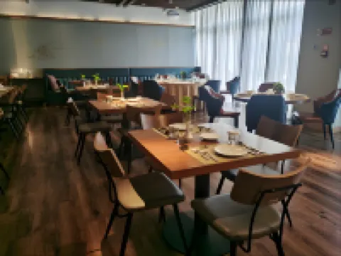 Linli • Jinyue | AESTHETIC • FASHION Art Hotel