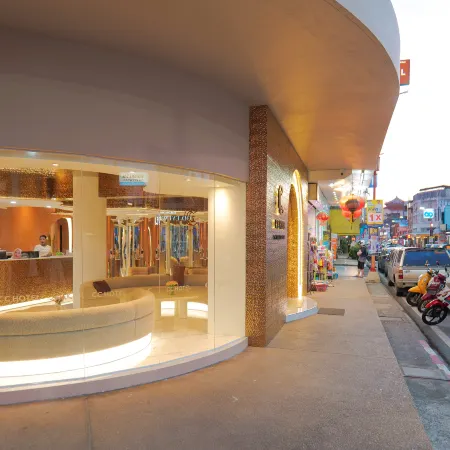 CC Hotel Hatyai Отели рядом с достопримечательностью «Храм Чы Чанг»