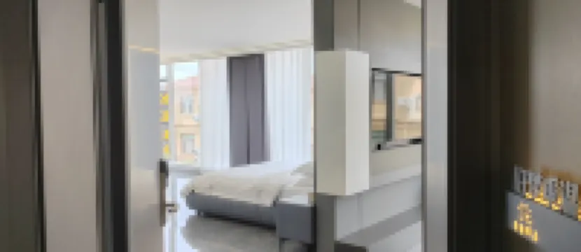 七彩丹霞匆匆那年ホテル