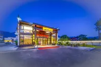 Fuzhiyuan Boutique Hotel (Jiuhua Mountain Tourist Service Center Store)