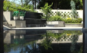BanShanBanShui Hotel (Yuelu Mountain University Town, Houhu Branch)