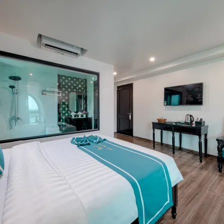 Vu Hotel Отели рядом с достопримечательностью «Гора Нон Нуок»