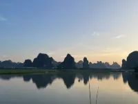 Yangshuo Moye Villa | Moye Villa Guilin Landscape Resort Hotel (Shili Gallery Yulong River Branch) - Romantic