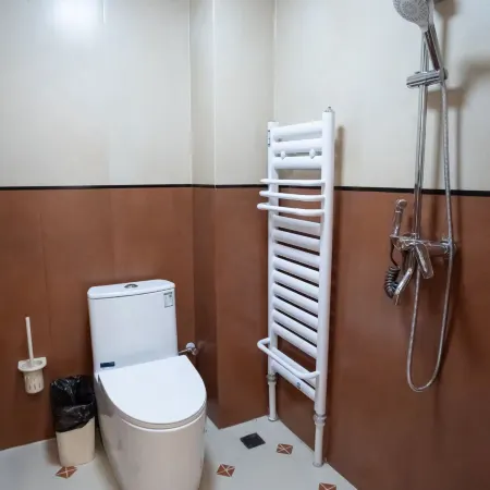 Yining Nalely Garden homestay  (Liuxing Street Scenic Area)