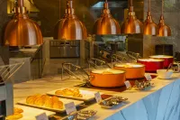 Holiday Inn WUHAN TIANHE AIRPORT by IHG - breakfast