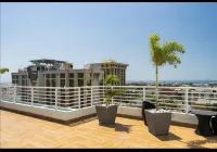 Joy Luxury Estate Kingston Hotel a 