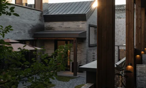 柏裏·設計師民宿(大同古城華嚴寺店)