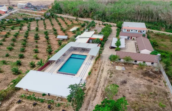 沙道香蕉度假村