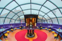 Kakslauttanen Arctic Resort - Igloos and Chalets