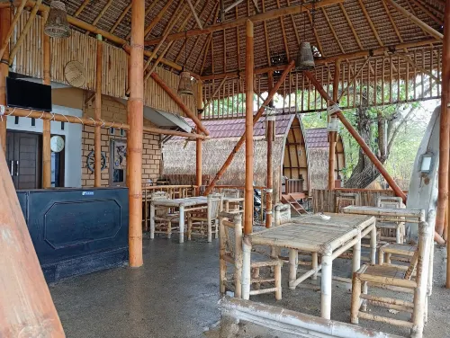 Sunset Cabanas (Stay Beachfront & Snorkel)