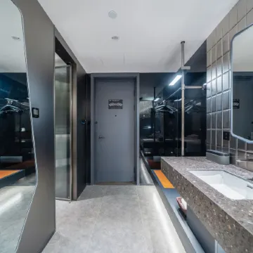 Maple Blossom W Hotel (Huainan Sports Stadium Branch)