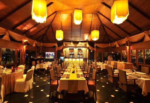 네피도 호텔 내부