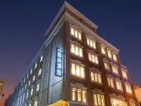 VISHAN· Vishang Designer Tide Hotel (Xiamen Zhongshan Road Pedestrian Street Store) Hotels near Zhongshanlu Pedestrian Street