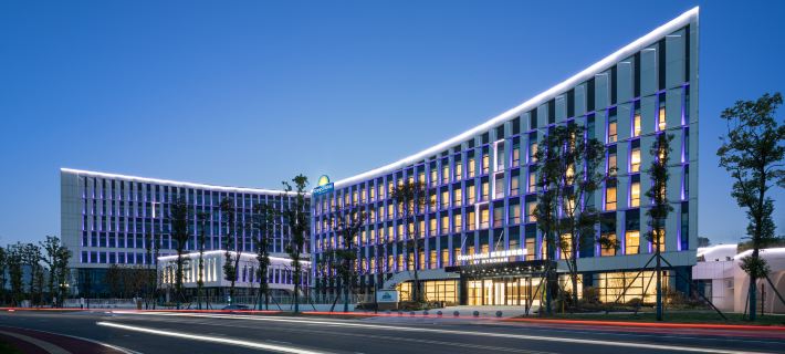 Days Inn by Wyndham Qionglai Hotel di Qionglai