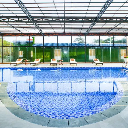 Ladalat Hotel