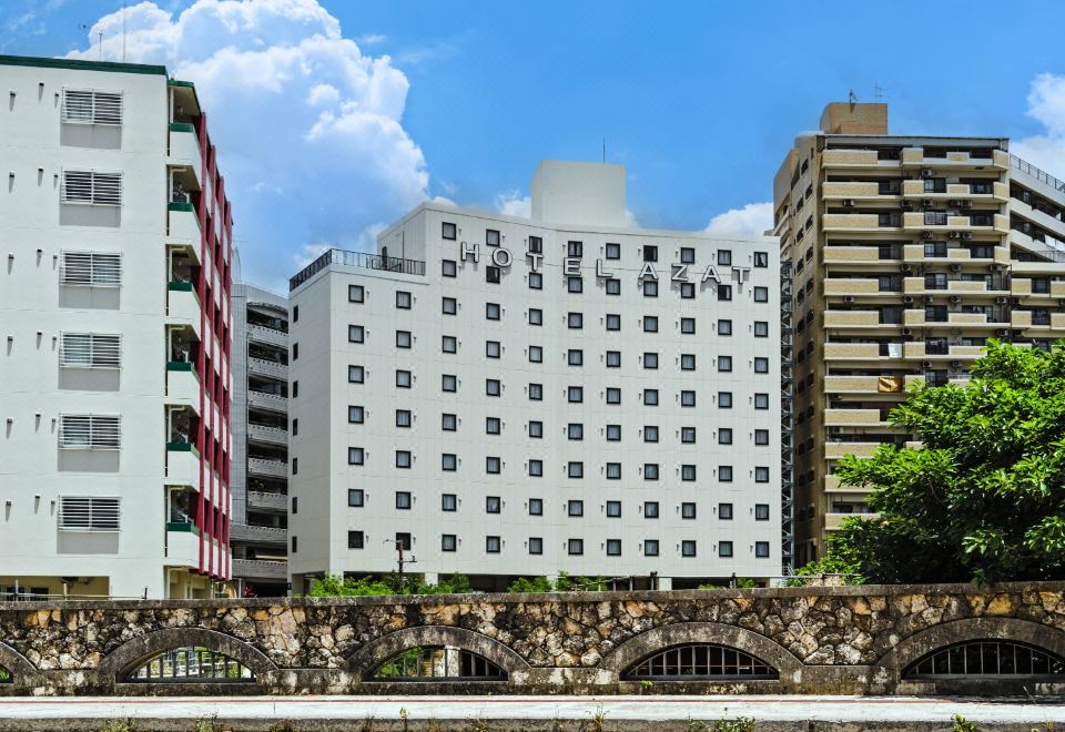 호텔 아자트 나하