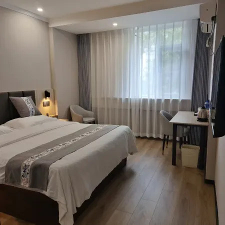 GreenTree Inn Jiangsu Zhenjiang Jiangsu Science and Technology University Youth Square Express Hotel