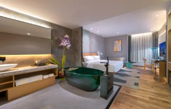 Huangyuxuan Hotel (Fumin Subway Station of Shenzhen Convention and Exhibition Center) Hotels near Shuiwei North Square