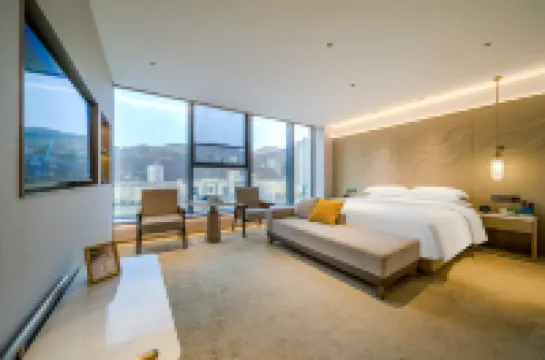 Xunyang Xingheyuan International Hotel