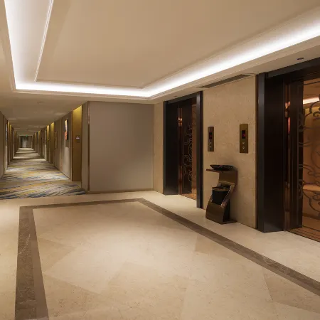 Vienna International Hotel