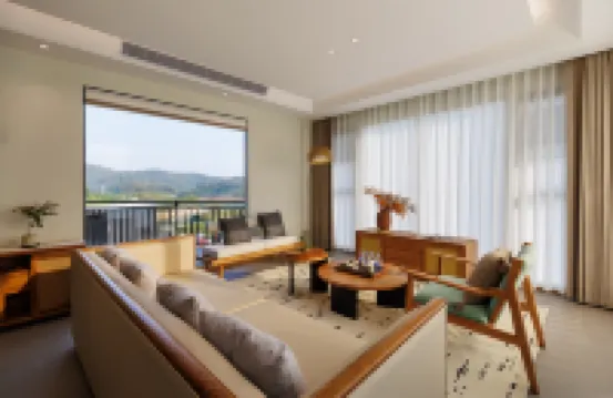 Fengji Xuanbi Banshan Homestay (Luofu Mountain Scenic Area Dadong Xuanbi Lake)