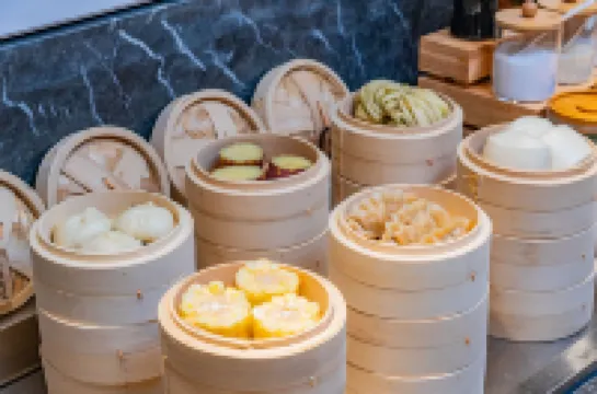 Homeinn · neo Hotel (Pingliang Huating Yizhou Avenue Passenger Transport Center)