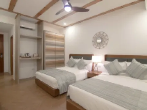 Thunderbird Resorts - Rizal Hotels in Binangonan