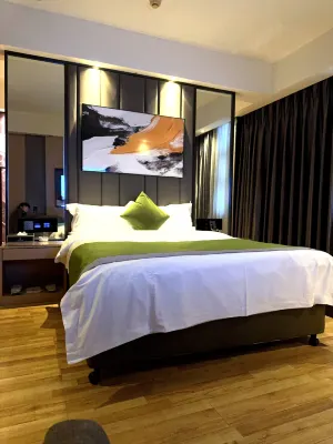 Carnival Fashion Hotel Hotels in Yangluo/Wuhan Bioengineering Institute