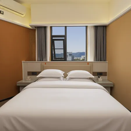 Juyuan Smart Choice Hotel (Huquan Ecological Park)