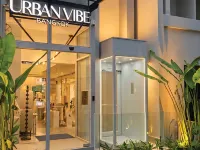 Urban Vibe Bangkok Hotels near Ratchathewi BTS Station