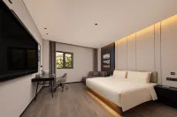 Atour Hotel Beijing Qianmen Hufangqiao Metro Station - New