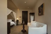 Yueqi Bay Homestay (Wanning Riyue Bay)