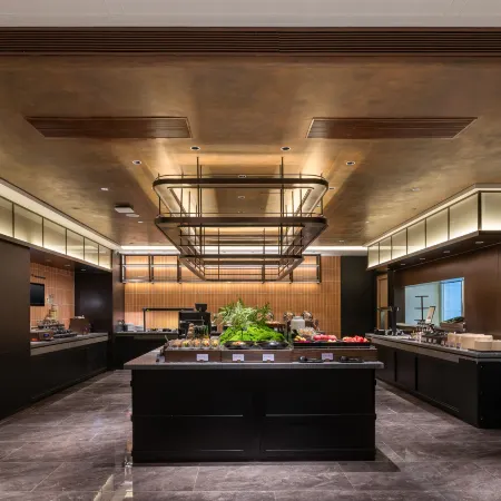 Atour Hotel (Xi'an Bell Tower North Street Metro Station) Отели рядом с достопримечательностью «Станция метро Beidajie»