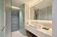 Express by M Village Hoang Viet