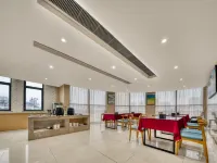 Fairyland Hotel (Tiantai New City Plaza)