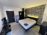 Islanda Hotel Patong - 3 stjerner