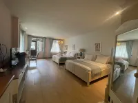 Sandalwood Boutique Hotel Lembang
