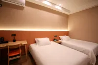 Yunya Family Hotel